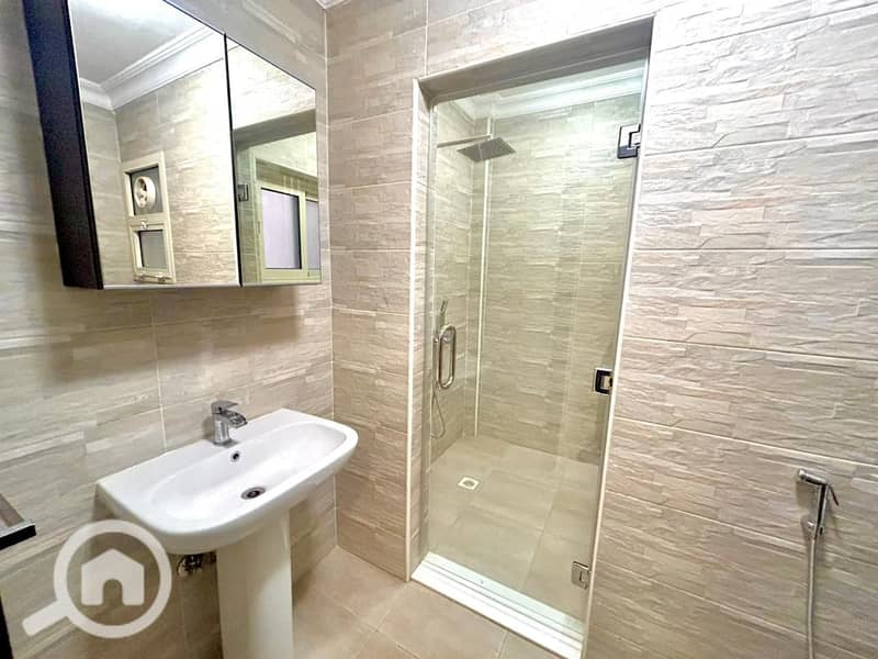 10 68f4f68ac2143_IMG-20251019-WA0030. jpg