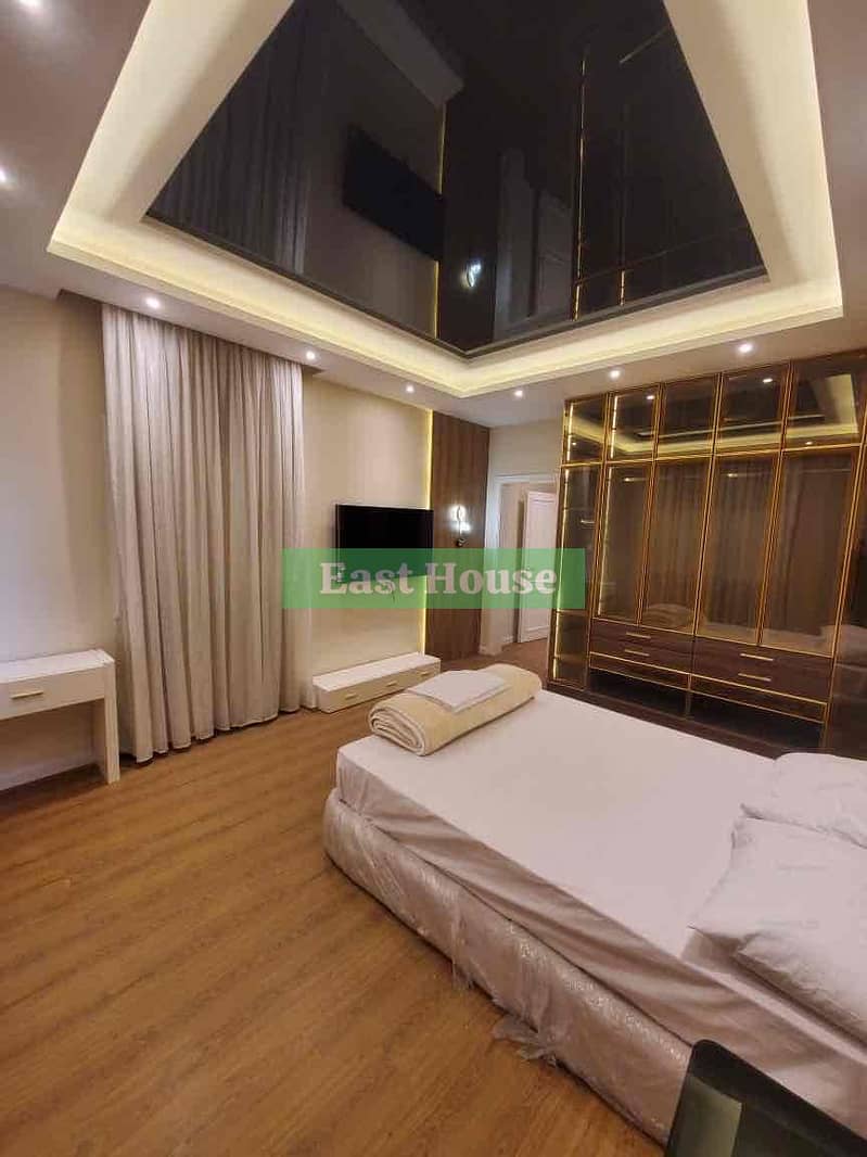 4 f0e3798b-0f3c-494b-9f33-c1ef47690803. jpg