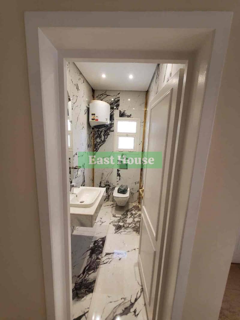 10 96f93791-22c7-41d9-af16-5b333a83eb87. jpg