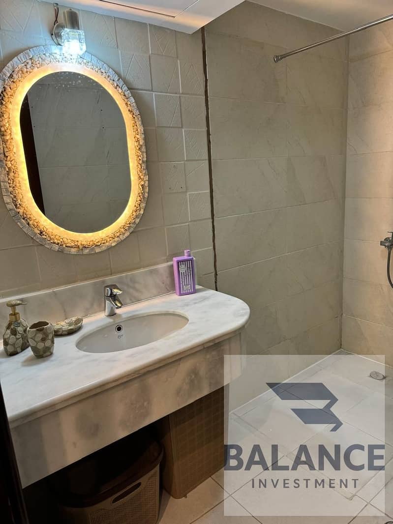 9 5a3beaab-968d-4a98-8794-0602019de5e9. jpg