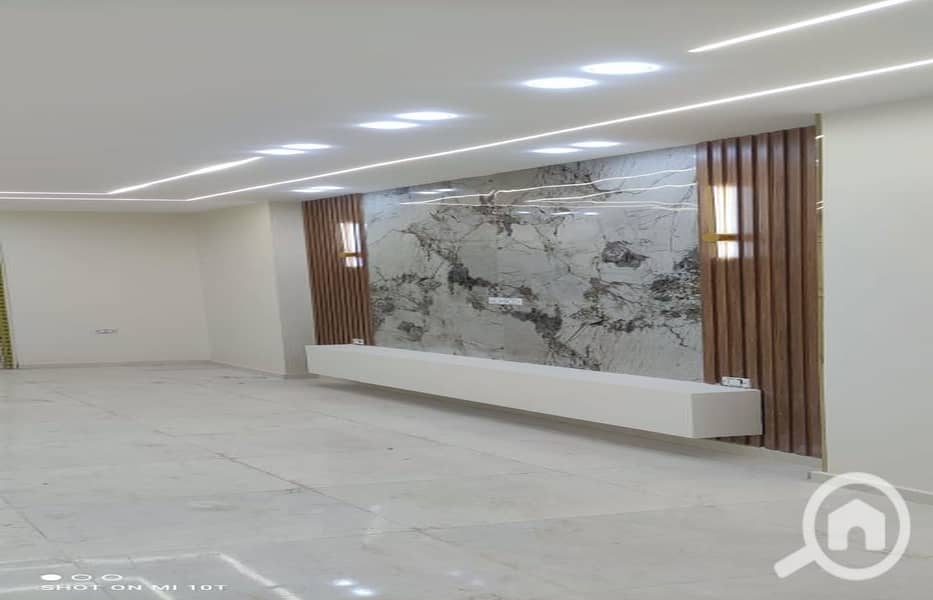 7 WhatsApp Image 2026-01-08 at 3.36. 25 PM_1400x900. jpg