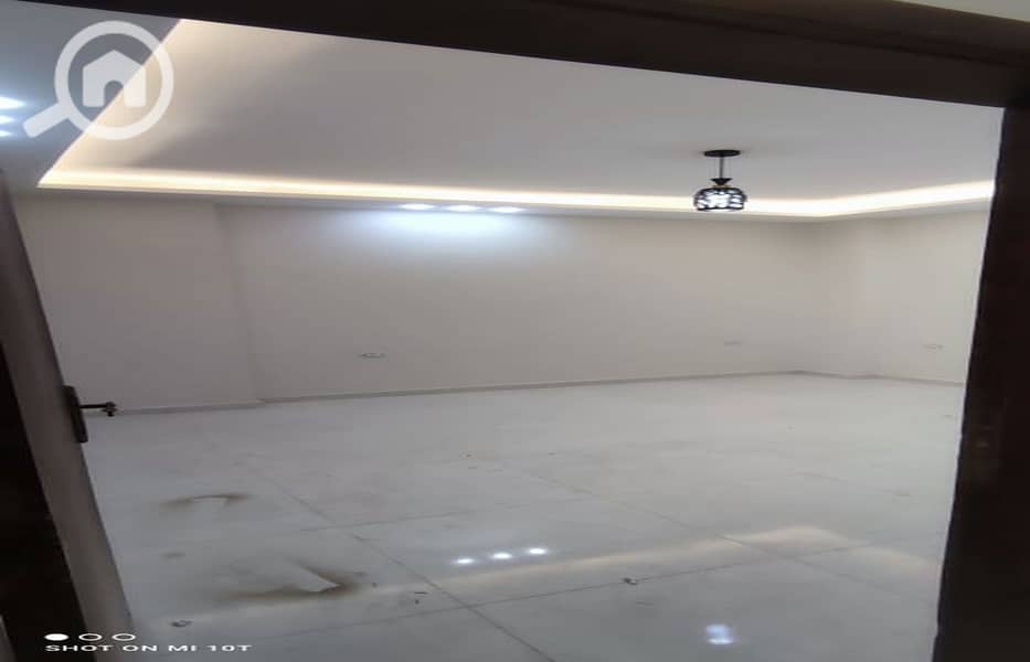 10 WhatsApp Image 2026-01-08 at 3.36. 26 PM_1400x900. jpg