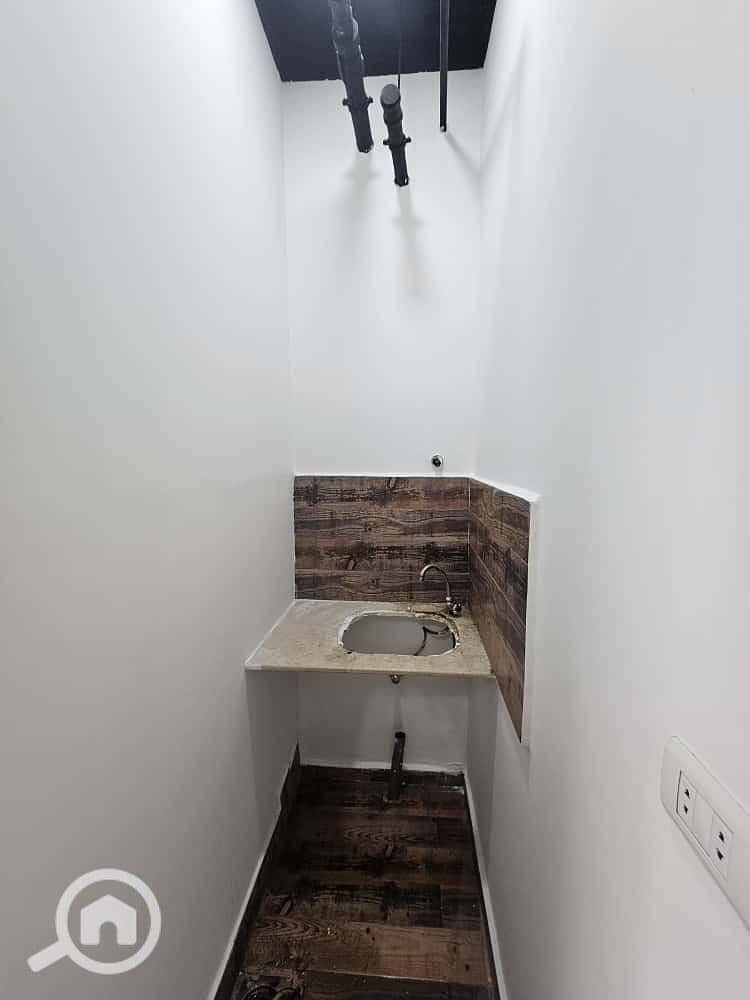 5 051a3763-a60a-4c24-bafd-4d417179351b. jpg