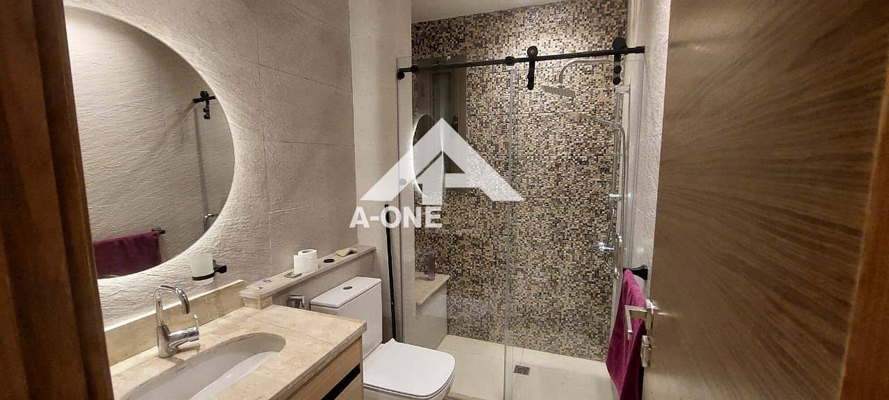 11 dcfe2c21-f129-4005-aa87-c5d94f1b859c. jpg