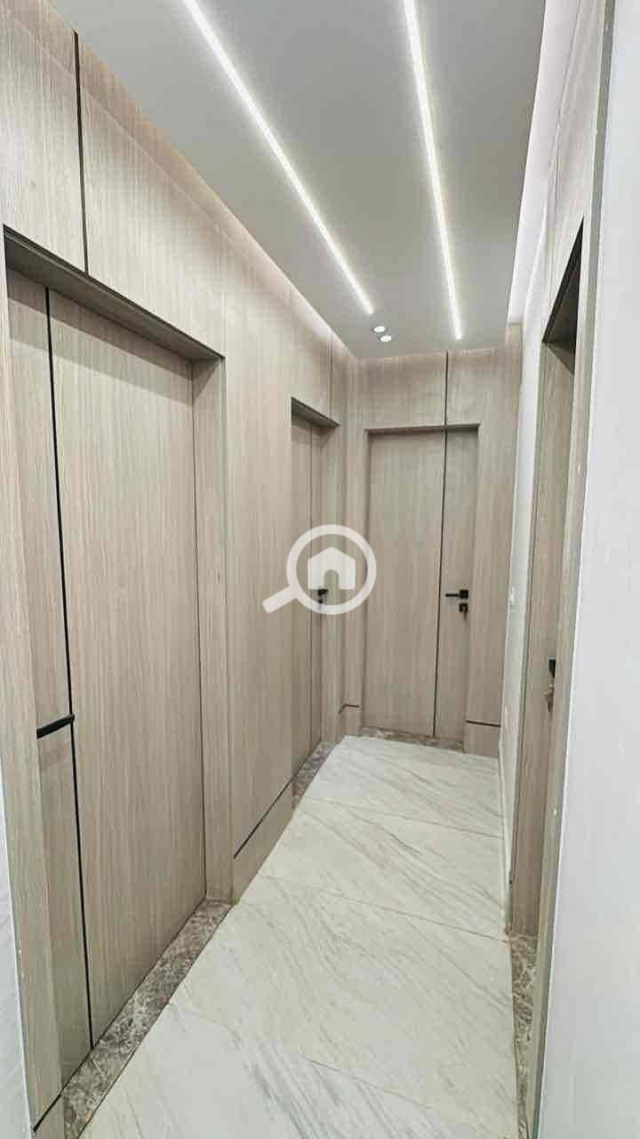 5 1c5d05e8-5714-4a23-9fdf-4264ce1dd1ff. jpg