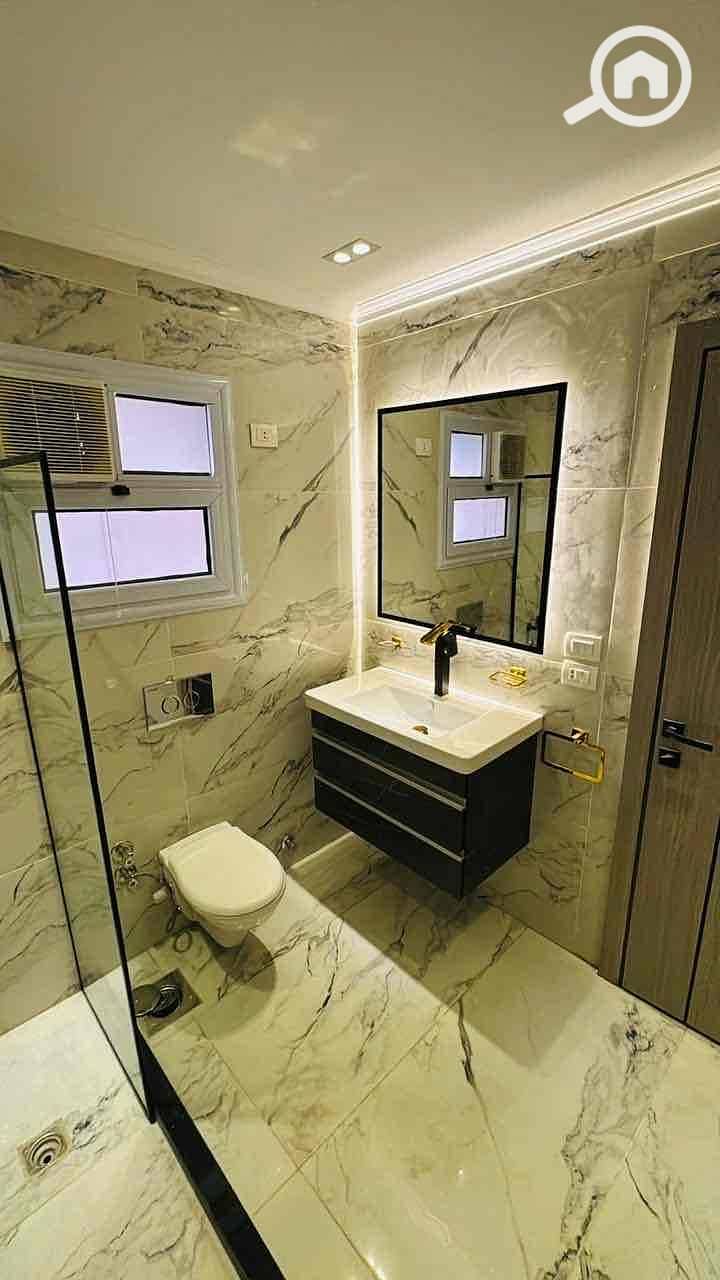 10 8fcf328a-a939-4c65-8fd7-e9da8d18337c. jpg