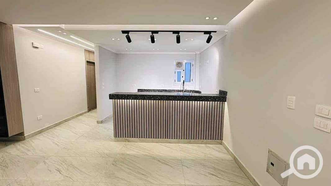 13 3b1504fb-4336-4fa6-8745-006336e5553f. jpg