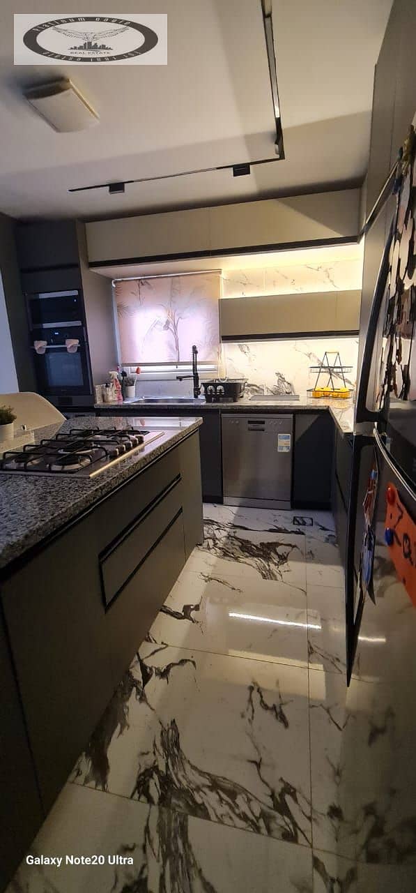 17 6044251e-5f65-45f3-97e0-c12ec612ed61. jpg