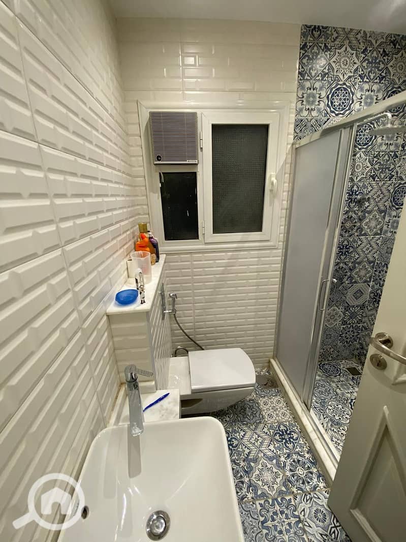 10 3e338908-1226-46ad-94db-a2fcfff5c356. jpg