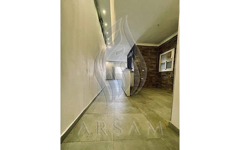 8 WhatsApp Image 2025-08-25 at 4.44. 11 PM (2). JPG