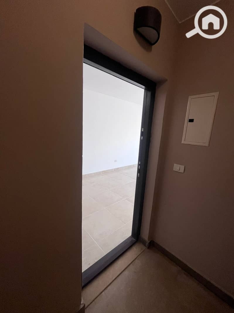 8 WhatsApp Image 2025-11-20 at 1.38. 03 PM (2). jpeg