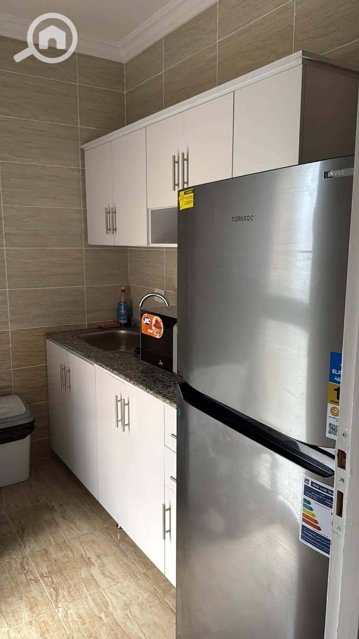 6 68e20b6f-394d-415a-8dbc-2dc71efa2f25. jpeg