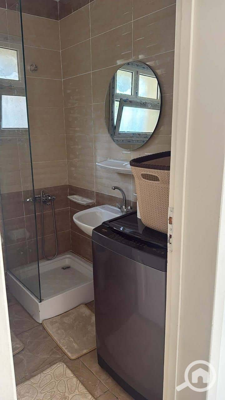 7 71740172-b0b8-4ad1-ae25-770a7622d5a5. jpeg