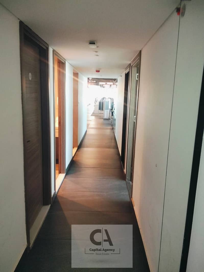 3 8e1628e7-7f94-4d9e-a291-906f091a4488. jpg