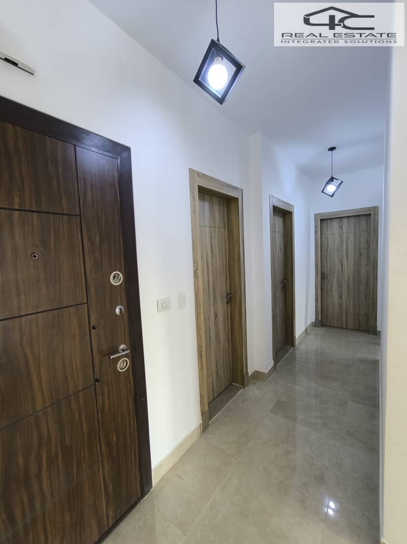 8 WhatsApp Image 2026-01-07 at 1.54. 08 PM. jpeg