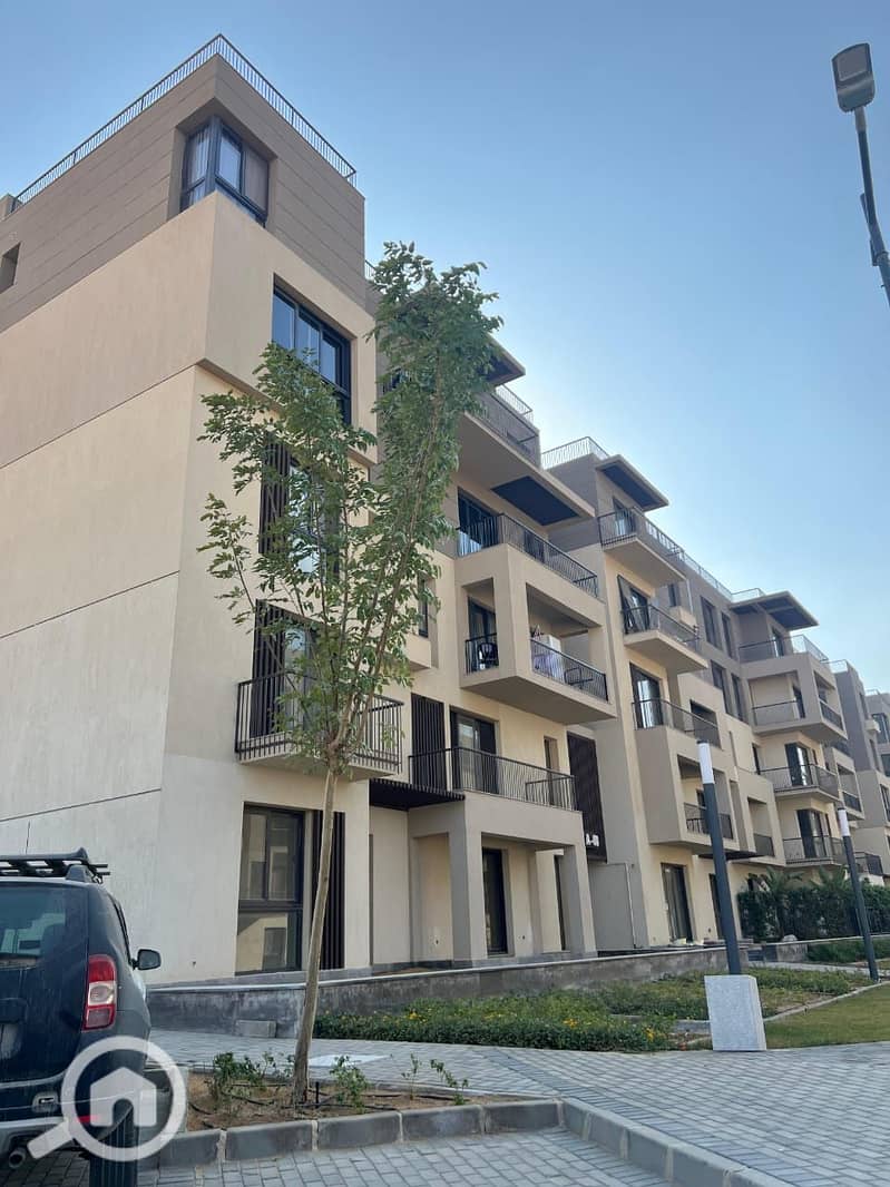 7 bc44372e-c979-42c5-b3e7-4fd3fc4f52f0. jpg