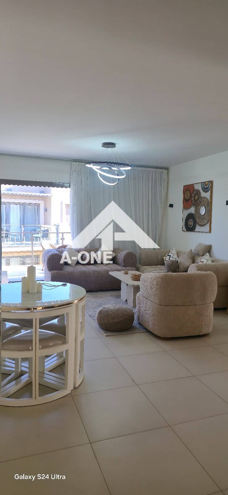 4 04e5cd14-0460-430a-bb88-3251e66fe191. jpg