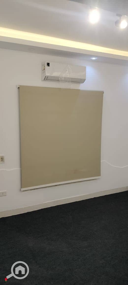 8 9585200c-7951-4ba4-ae3c-95f3bc81329f. jpg