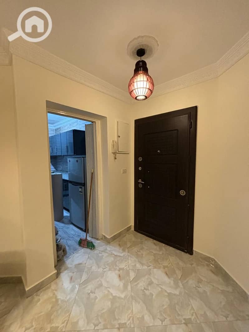 4 15b579c2-d09b-4307-95f0-b669c0a49581. jpeg