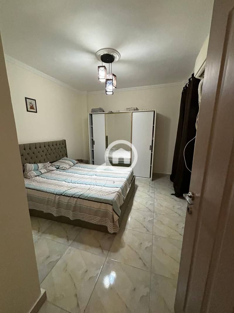 7 b8a5a0ef-a483-4b9d-913c-9e810d27616a. jpeg