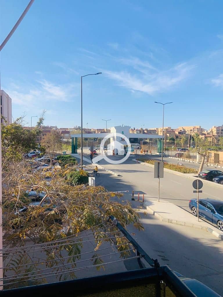 9 c8bdecd8-65db-4164-af64-22823125115a. jpeg