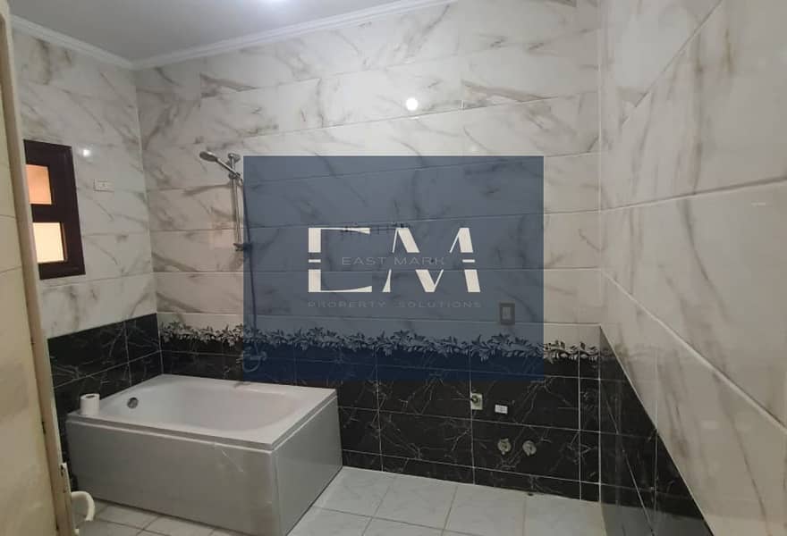 13 e54abaa9-7236-499b-8840-eb669d6c8a4d. jpg