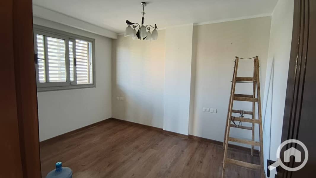 7 a5e461ed-7d00-4eaf-bcc2-7edcf0e6e629. jpg