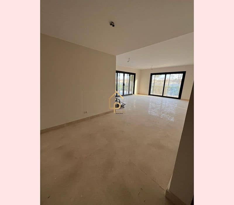 4 554679497_2967649746764038_3804810552852362616_n. jpg