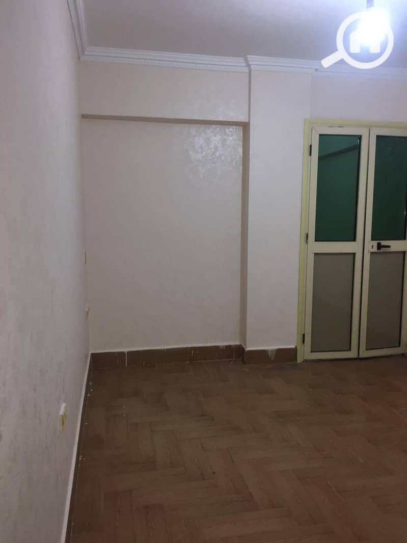 8 89cc31c2-ae3c-4cf8-bc7f-ee86d16aadc6. jpg