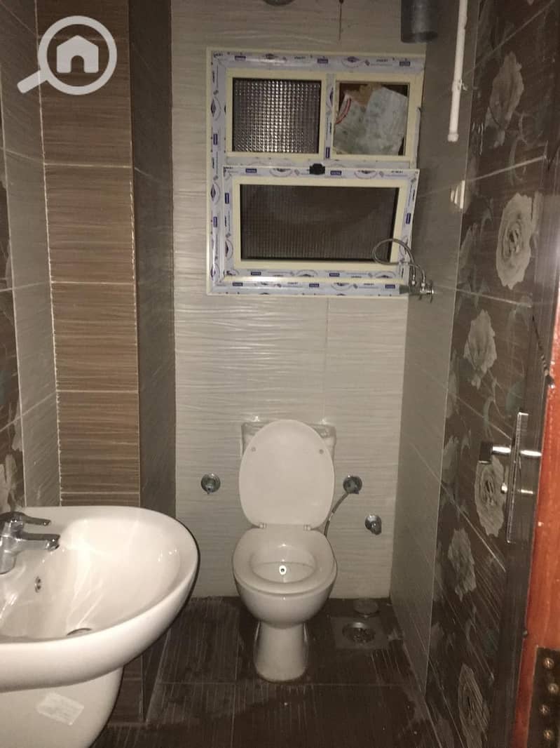 14 5b93f15a-64e7-423d-8604-5207b2983dd1. jpg