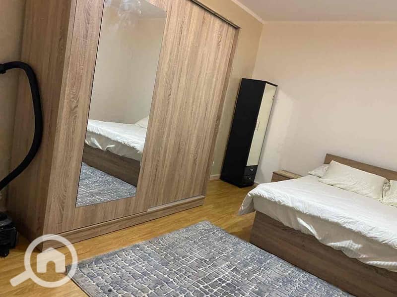 16 379e6f7e-a261-4309-bf66-aff5da0e0388. jpg