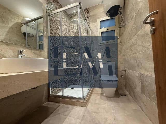 5 d98f99f7-6860-49a7-9de6-828b05d8ed83. png