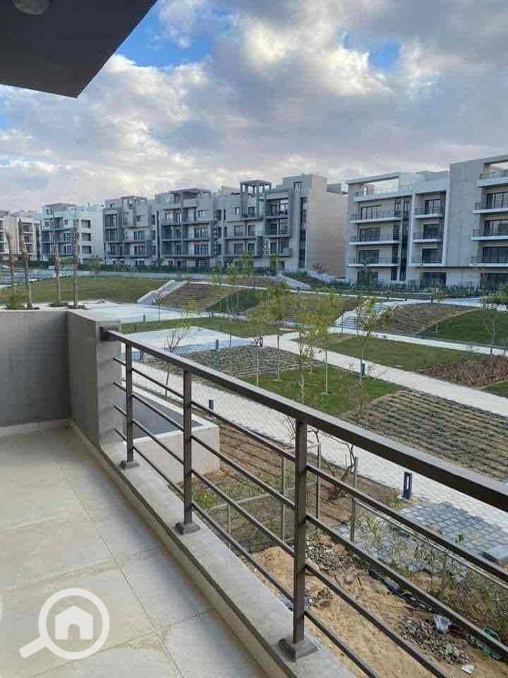 2 43b142d1-47d9-447a-b9ac-2b700789c3e7. jpg