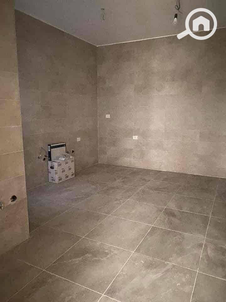 7 3b56b017-d47e-4fcd-a33d-7b66660a74b1. jpg