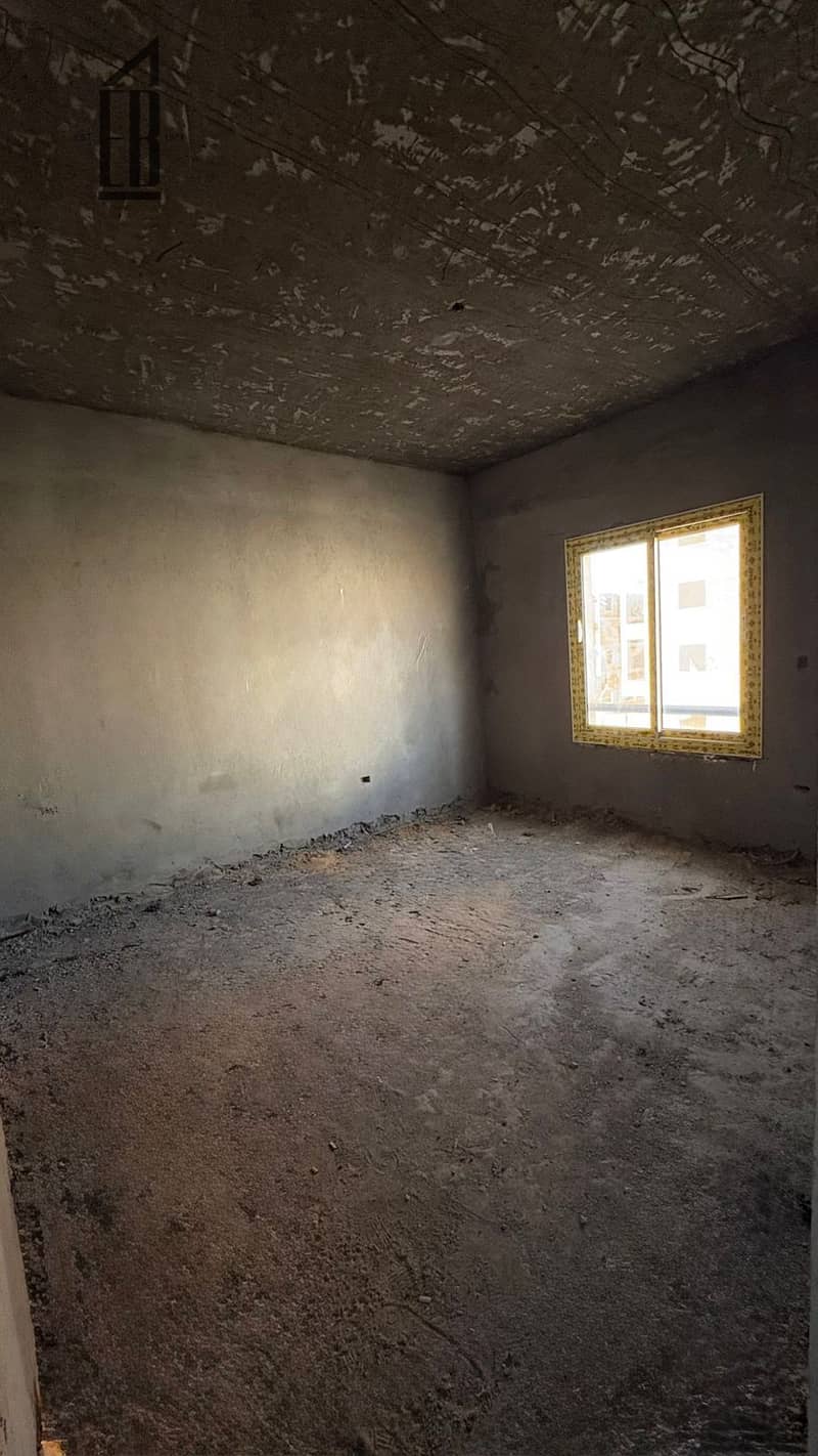 6 WhatsApp Image 2025-12-03 at 2.39. 33 PM (3). jpeg