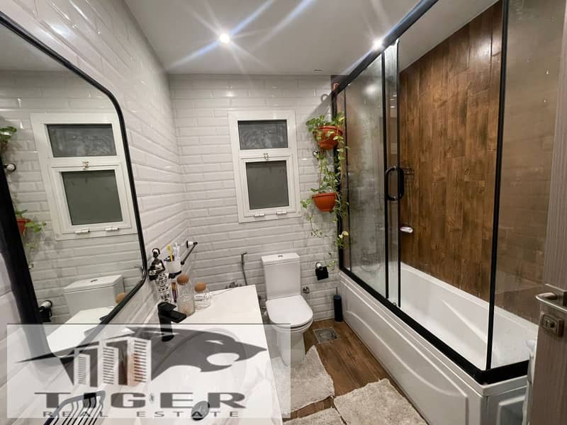 11 WhatsApp Image 2025-11-07 at 2.00. 27 AM. jpeg