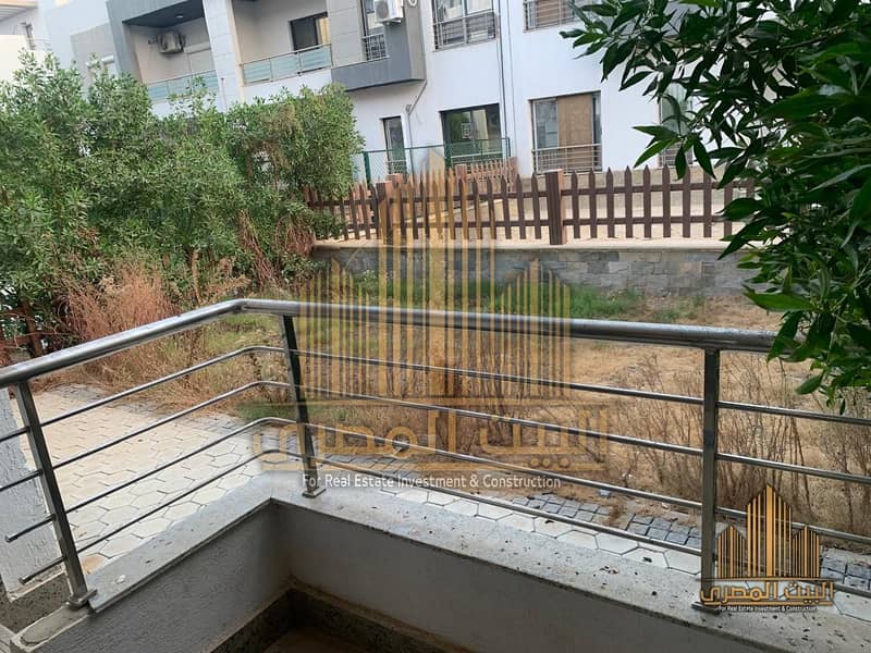 11 U323341 (26). jpeg