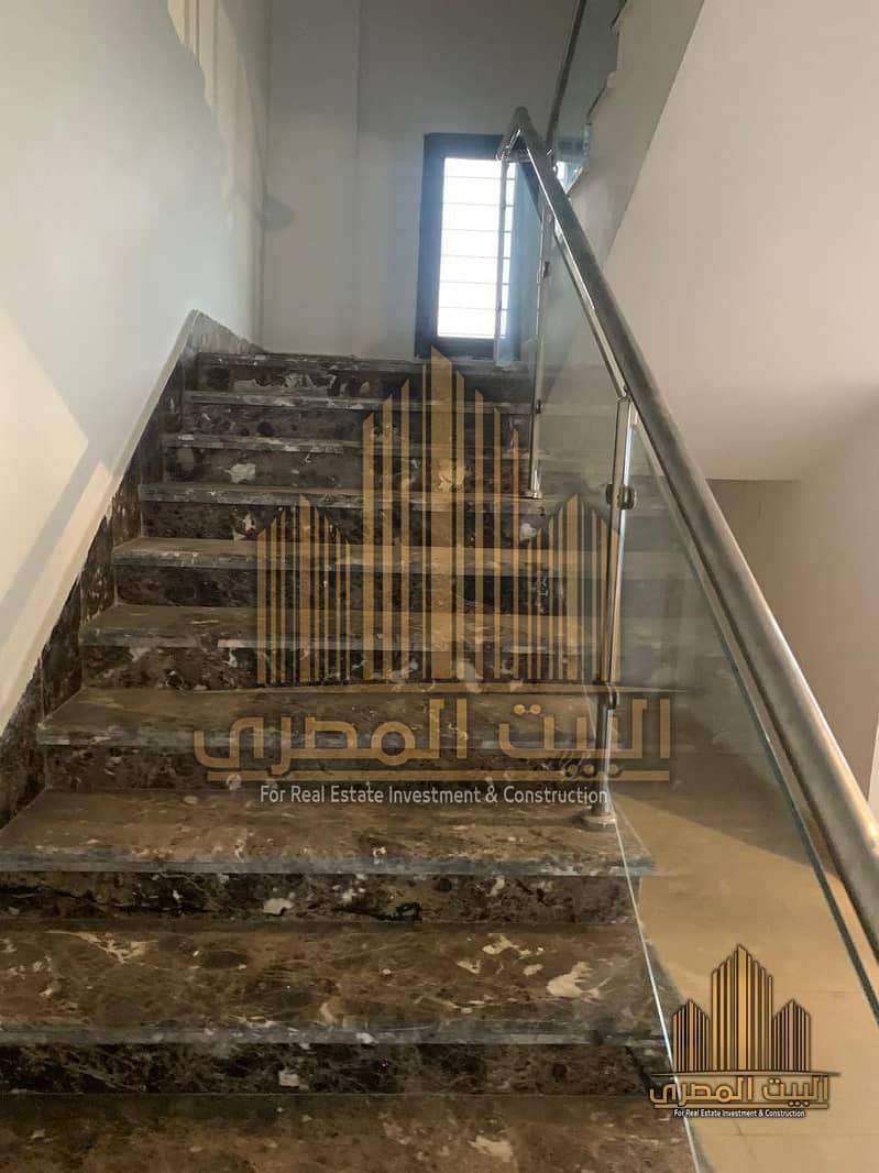 12 U323341 (27). jpeg