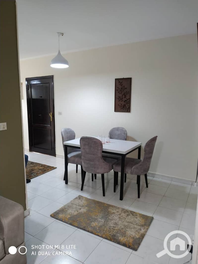 4 4ba630a3-9b8c-42cf-8351-418363850257. jpeg