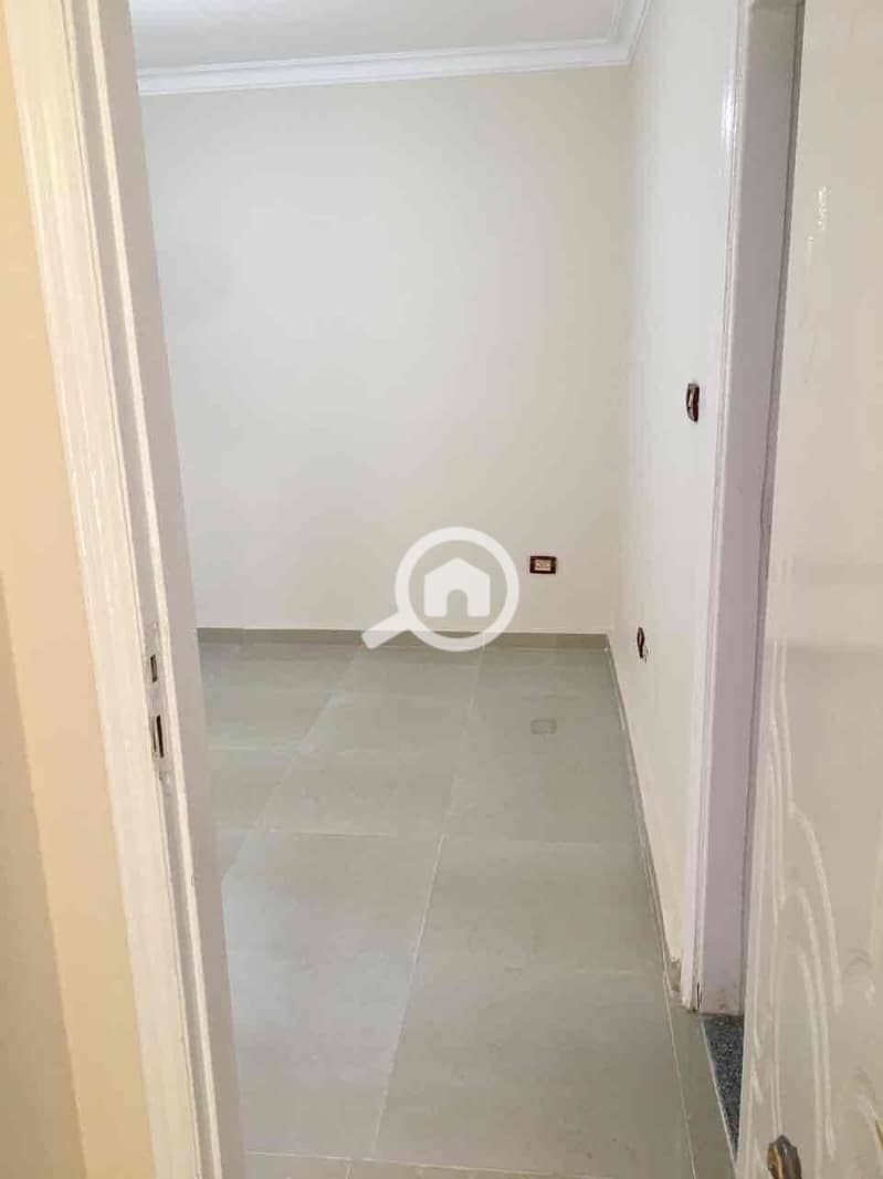 6 47b41035-a4d7-4c09-b853-679261b50b50. jpg