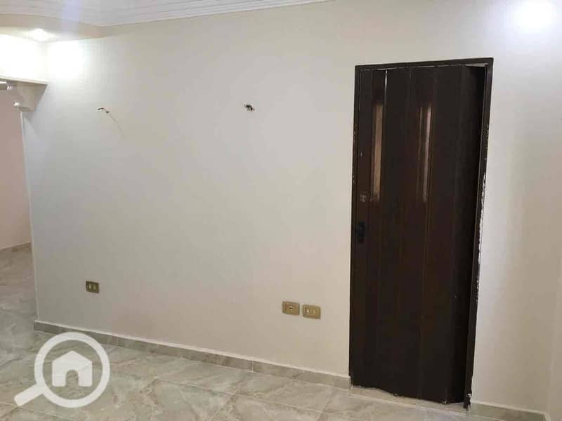 10 c24450ac-bc6a-4ad7-aa40-cf264ffd2465. jpg