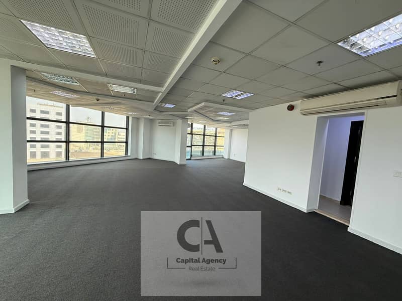 6 84ae5f3c-c791-4b00-8cc9-fa1a96dd1af4. jpg