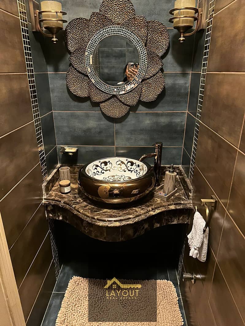 4 4cb5f741-451c-496f-837e-73509c9d6992. jpg