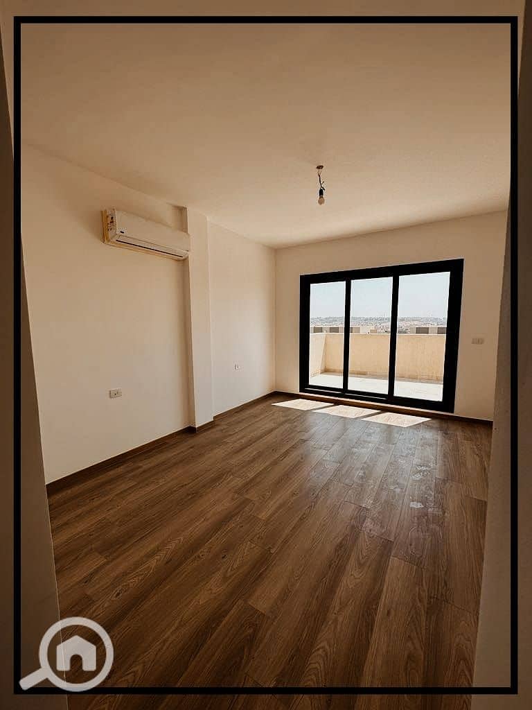 9 WhatsApp Image 2025-12-17 at 2.12. 10 PM. jpeg