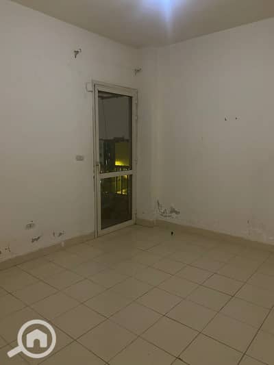 2 Bedroom Apartment for Sale in Sheikh Zayed, Giza - WhatsApp Image 2026-01-08 at 7.00. 10 PM (2). jpeg 2 Bedroom Apartment for Sale in Sheikh Zayed, Giza - WhatsApp Image 2026-01-08 at 7.00. 10 PM (2). jpeg