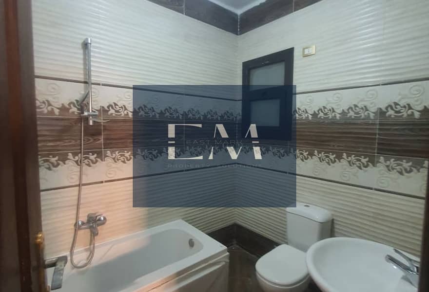 2 0afa8785-3348-41ee-9b19-12754a8e75fd. jpg