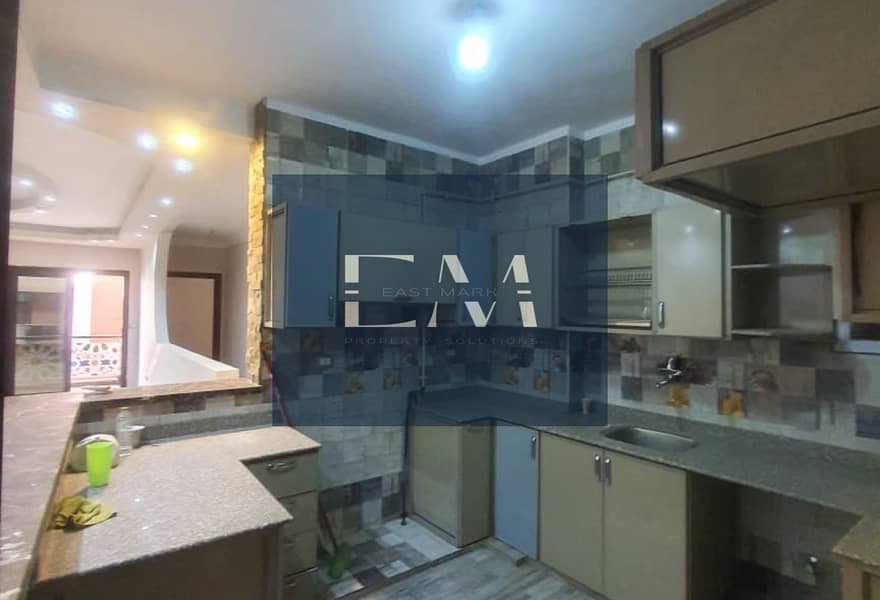 6 9b859ca7-0010-4d1c-9108-a67659023e5d. jpg