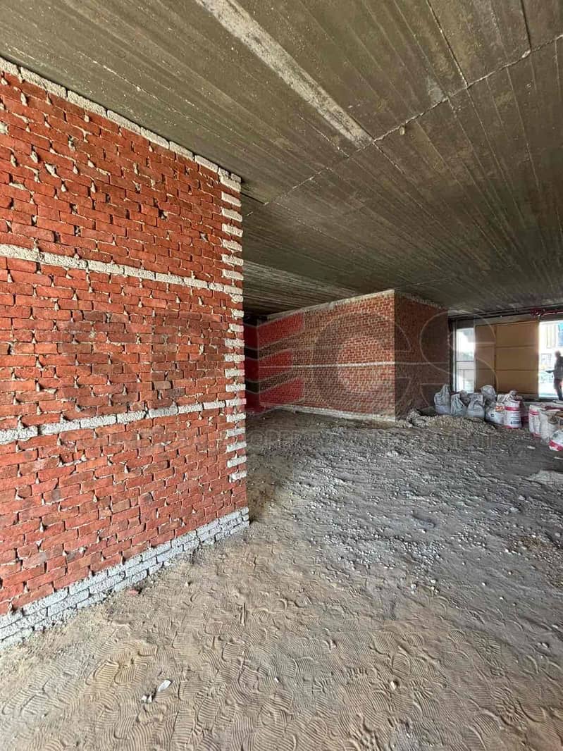 4 5a5c4b55-3e45-4ee3-a88f-d5f5767cf90e. jpg