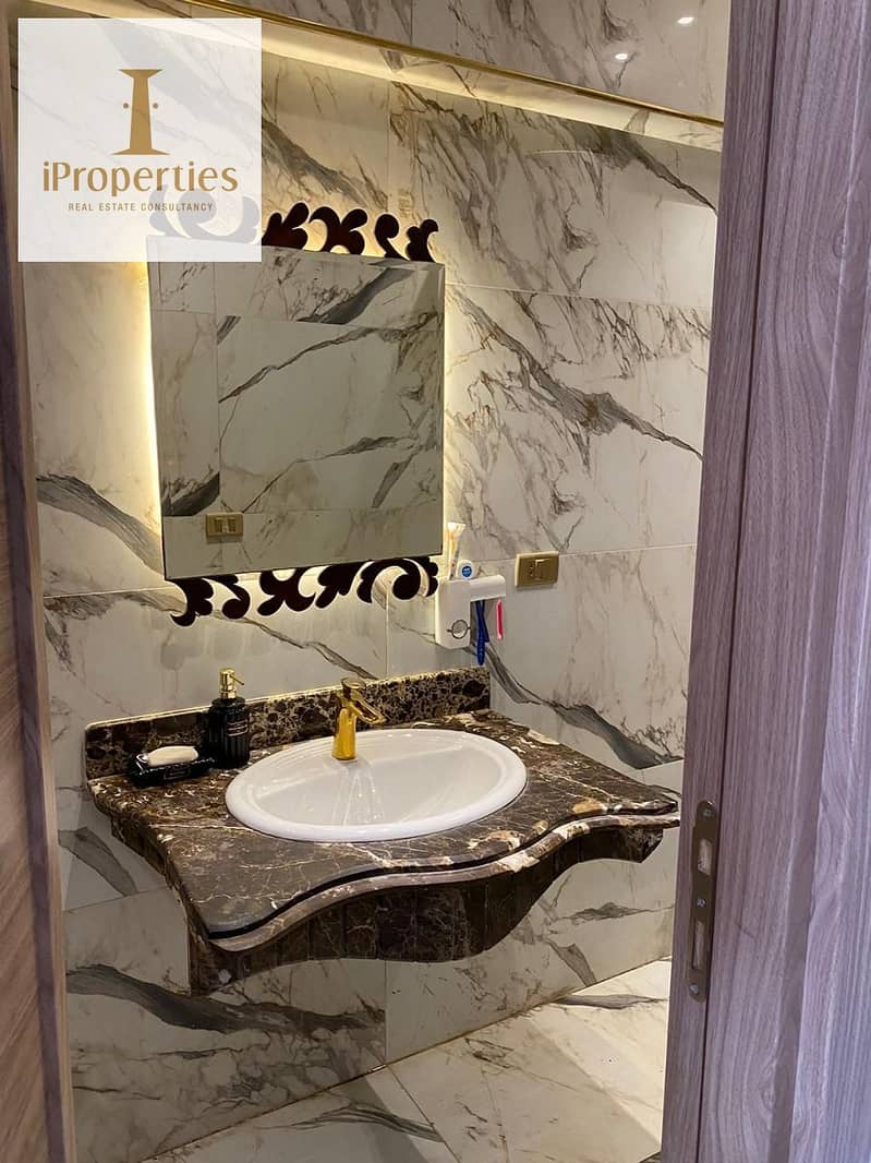 2 7111380b-d89d-4abc-bbc3-eccc94ae725a. jpg