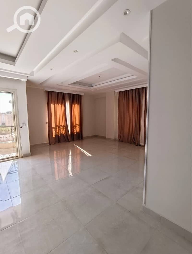 2 08cde839-7788-4fee-95ce-e55008b9a1bd. jpeg